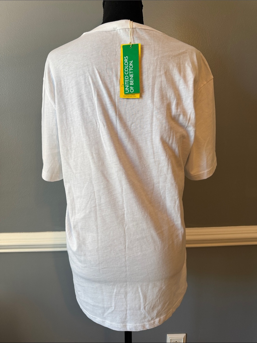 Benetton Tee with Rainbow Logo - Picture 3 of 7